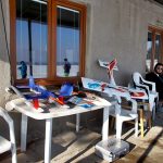 Modelářům sníh nevadí. Létáním na lyžích se v Táboře bavili celý den