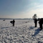 Modelářům sníh nevadí. Létáním na lyžích se v Táboře bavili celý den