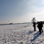 Modelářům sníh nevadí. Létáním na lyžích se v Táboře bavili celý den