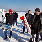 Modelářům sníh nevadí. Létáním na lyžích se v Táboře bavili celý den