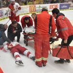 Semifinále se do Prahy stěhuje za nerozhodného stavu