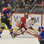 Semifinále se do Prahy stěhuje za nerozhodného stavu