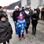 Maškary dnes odpoledne řádily ve Stádlci