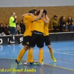Dogy obhájily v okresním přeboru ve futsalu loňské prvenství