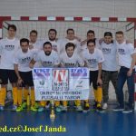 Dogy obhájily v okresním přeboru ve futsalu loňské prvenství