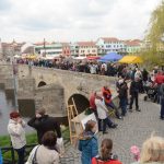 Slavnost na Kamenném mostě odstartovala turistickou sezónu