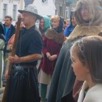 V Jistebnici vsadili zlodějku do klády a vzpurná žena šla na pranýř