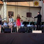 Armádní orchestr zahrál před zaplněným nádvořím Kotnova