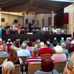 Armádní orchestr zahrál před zaplněným nádvořím Kotnova
