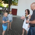 Oslavy v režii školáků skončily v letním kině. Program sledovalo přes dva tisíce dětí