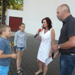 Oslavy v režii školáků skončily v letním kině. Program sledovalo přes dva tisíce dětí