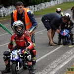 Na hradišťském kopci se proháněly malé motorky