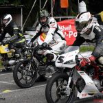 Na hradišťském kopci se proháněly malé motorky