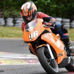 Na hradišťském kopci se proháněly malé motorky