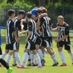 Starší dorost Junioru otáčel skóre, mladší si s chutí zastřílel