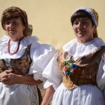 Sedlák Cimbura sloužil ve statku u Kovandů na Hradišti. Odhalili mu tam pamětní desku