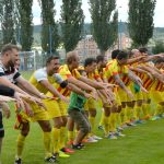 Zase za rok, skandovali fotbalisté Junioru u dudáka na náměstí