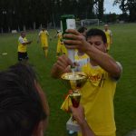 Zase za rok, skandovali fotbalisté Junioru u dudáka na náměstí
