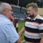 Zase za rok, skandovali fotbalisté Junioru u dudáka na náměstí
