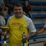 Zase za rok, skandovali fotbalisté Junioru u dudáka na náměstí