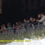 Ohně na Jordánu přilákaly hodně přes tisíc lidí