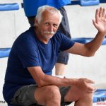 V podvečer uprostřed týdne se rozdělovaly vytrvalecké tituly