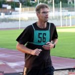 V podvečer uprostřed týdne se rozdělovaly vytrvalecké tituly