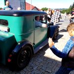 Chotovinské zatáčky odstartovaly. Do závodu vyrazilo sto třicet veteránů
