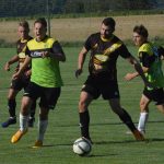 Sedm žlutých a tři červené karty, v Oseku bylo rušno