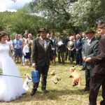 Myslivecká svatba se odehrála podle starého rituálu