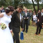 Myslivecká svatba se odehrála podle starého rituálu