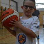 Mladí basketbalisté mají soustředění ve Volyni, dorazil za nimi i Miroslav Vondřička