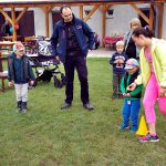 S prázdninami se děti v Malšicích rozloučily barevně