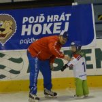 Vyzkoušet hokej si přišlo více jak padesát dětí