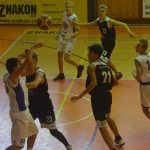 Kadetům domácí premiéra nevyšla, body si odváží Sokolov