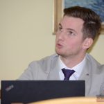 Naváděcí systém parkování se testuje. Auta ohlídají čidla a mobilní data