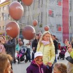 V Táboře vypuklo Čokoládování. K obloze se vznesly balonky s přáníčky