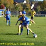 Sanitka, červená karta a čtyři góly. Derby Chýnova s Meteorem mělo drajv!