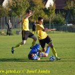 Sanitka, červená karta a čtyři góly. Derby Chýnova s Meteorem mělo drajv!