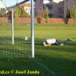 Sanitka, červená karta a čtyři góly. Derby Chýnova s Meteorem mělo drajv!