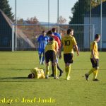 Sanitka, červená karta a čtyři góly. Derby Chýnova s Meteorem mělo drajv!