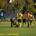Sanitka, červená karta a čtyři góly. Derby Chýnova s Meteorem mělo drajv!