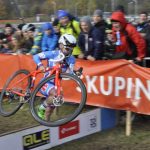 Elite žen ovládla mistryně světa, nejlepší Češkou se stala Pavla Havlíková po spurtu proti Karle Štěpánové