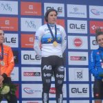 Elite žen ovládla mistryně světa, nejlepší Češkou se stala Pavla Havlíková po spurtu proti Karle Štěpánové