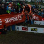 Suverénní Mathieu van der Poel ovládl i táborský evropský šampionát. Michael Boroš dojel sedmý