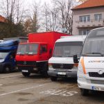 Z parkoviště u táborského bazénu mají zmizet autobusy, vejde se víc aut