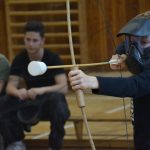 Děti a rodiče si užili adrenalinovou hru s luky a šípy