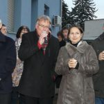 Rozsvícení vánočního stromu v nemocnici sledovala i hejtmanka kraje