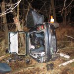 Řidička zázrakem přežila, auto je zdemolované