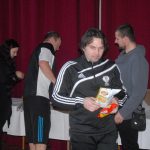 Vítězové vánočního turnaje ve stolním tenisu v Dražicích – Milan Vlček, Petr Chytil a Jakub Stuchlík